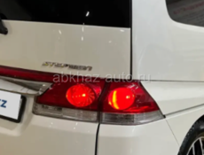 КУПЛЮ Задний правый фонарь 