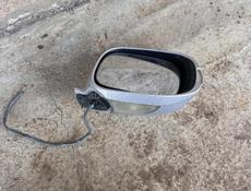 Ушко правое 