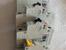 Кабель Медный 3-х жильный- 2 вида, автоматы электрические - 4 шт и многое другое 