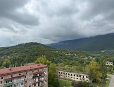 Продаётся уютная 2-к квартира в районе Бзыбь