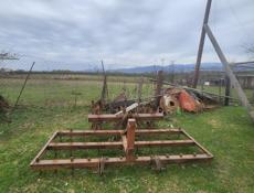 Продаётся Трактор