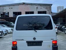 Volkswagen Caravella