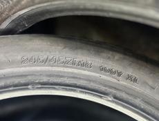 245-45 R18