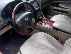 Lexus GS