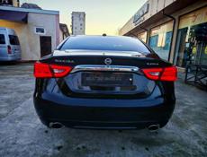 Nissan Maxima