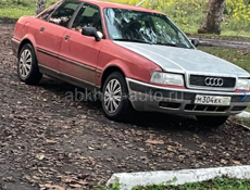 Audi 80