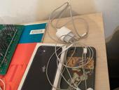 Айфон 11 64г, в оригинале всё, работает идеально, цена 10.000 тысяч 