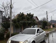 Mercedes-Benz E-Класс