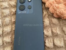 Телефон в хорошем состоянии екран под замену пользовался год торг нету коробка есть документы есть брал за 15т 