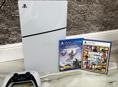 PlayStation 5 slimс дисководом новая все чеки есть покупал в сентябре работает как часы 