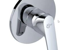 Смеситель с гигиеническим душем встраиваемый