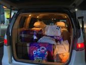 Доставка по всем городам Абхазии ) машина выезжает утром в Сочи собирает посылки потом в Адлер за посылками и вечером развозим по домам звоните пишите 