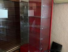 Стеклянная витрина 