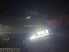 Фара Lexus IS II (2006)