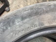 R18 235/50