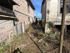 Участок в центре города очамчира,6 соток