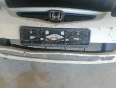 Бампер Хонда фит. Передний.