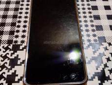 Продаётся телефон