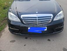 Mercedes-Benz S-Класс