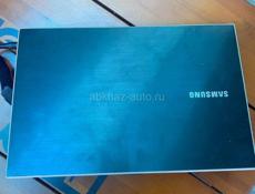 Ноутбук Samsung 
