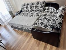 Угловой диван