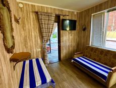 Сдаю квартиру со всеми удобствами на первом этаже в гостевом доме