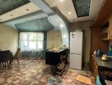 Дом с коттеджами