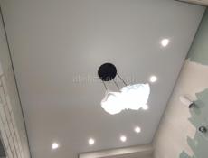 Натяжные потолки 