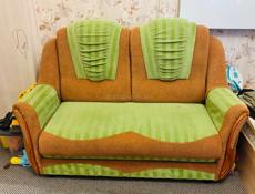Продаю диван 