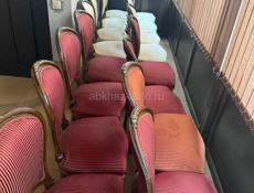 Стулья настоящее дерево!