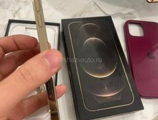 IPhone 12pro 256gb akb 77% в ремонте небыл все работает носился бережно чехол бронистекло каробка зарядка все есть