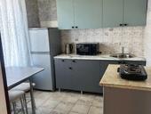 Сдаётся 3-комнатная квартира в центре Сухума