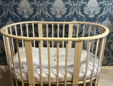 Срочно кровать 2в1 звонить на ватсап 