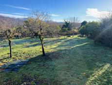 Участок с документами