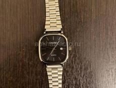 Продаю часы