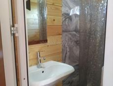 дом под ключ со всеми удобствами ,по суточно до мая на 3 человека ,  в любое время суток ,3 500 в сутки , находится в Гудауте , п.Хыпста +79409923239 на вотсап 