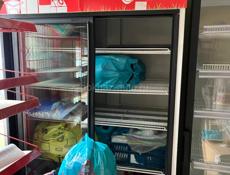 Холодильники, сетчатые стойки, пивное оборудование, сигаретные полки