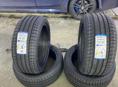 225/45R18 новые 