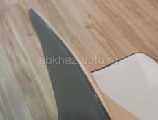 Стулья подойдут для сьемных квартир (8 штук)