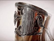 Бычьи рог большой инкрустация филиграь метал мельхиор