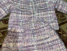 Продается твидовый костюм 