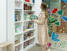 Продавец консультант в детский магазин Муни