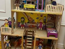 Продаётся домик деревянный