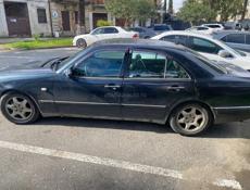 Mercedes-Benz E-Класс