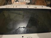 Стекло багажника Альфард