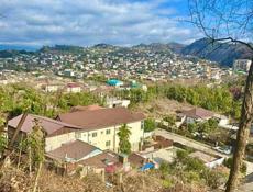 УЧАСТОК 5,4 СОТКИ В СУХУМЕ, ПО УЛ. ЛАСУРИЯ 