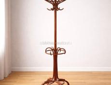 Продам вешалку в шикарном качестве 