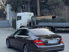 Mercedes-Benz C-Класс