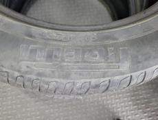 235 55 R20 две штуки 