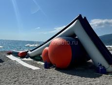 Водная горка с бассейном